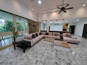 Grande Bukit Tunku Villa:Pool/KTV/Gathering/Party